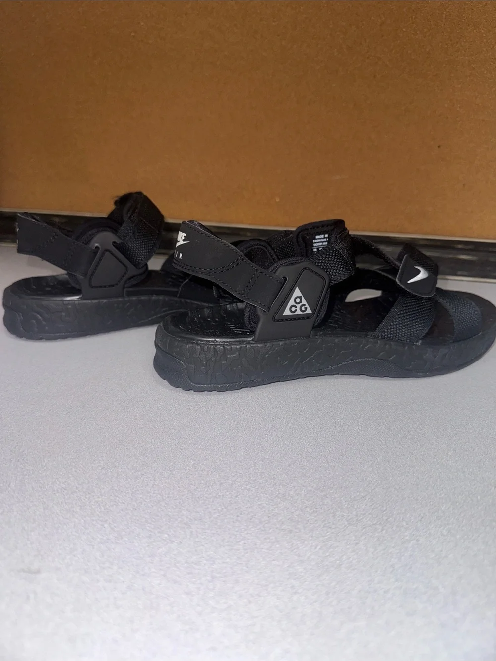 Nike ACG Air Deschutz+ sandal
